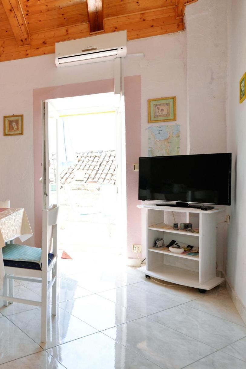 Apartments With A Parking Space Murter - 5097 Ngoại thất bức ảnh